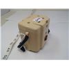 Image 4 : 1962 Imperial Satellite Film Camera - Beige