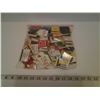 Image 2 : 100 Vintage Assorted Advertising Matchbooks