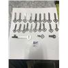 Image 1 : 22 Antique Keys