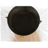 Image 3 : 10" CAST IRON POT