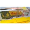 Image 2 : MAYFLOWER PLASTIC MODEL - MOVING TRUCK