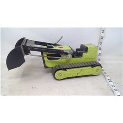 GREEN TONKA BULLDOZER