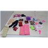 Image 5 : BARBIE CASE 1968 AND CONTENTS