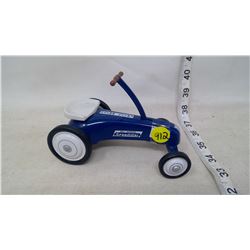 HALLMARK METAL KIDDIE CAR CLASSIC 1995