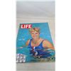 Image 6 : 5X LIFE MAGAZINES 1960'S - 70'S
