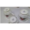 Image 5 : 4 TEA SETS - WINDSOR/ROYAL ALBERT/WEDGEWOOD