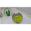 Image 3 : 4X GLASS FLOWER GLOBES