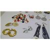 Image 6 : BAG OF ASSORTED EARRINGS
