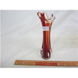 1960S RED ART GLASS VASE - NO DAMAGE