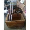 Image 1 : TRUNK W/NO LID + DAMAGED CRUTCHES
