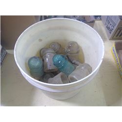LOT OF INSULATORS (SOME CRACKED)