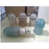 Image 3 : LOT OF INSULATORS (SOME CRACKED)
