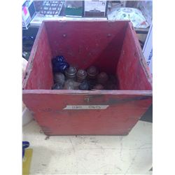 LOT OF INSULATORS (SOME CRACKED)