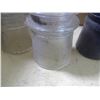 Image 7 : LOT OF INSULATORS (SOME CRACKED)