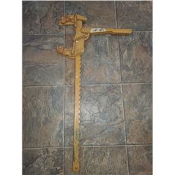 FENCE WIRE STRETCHER