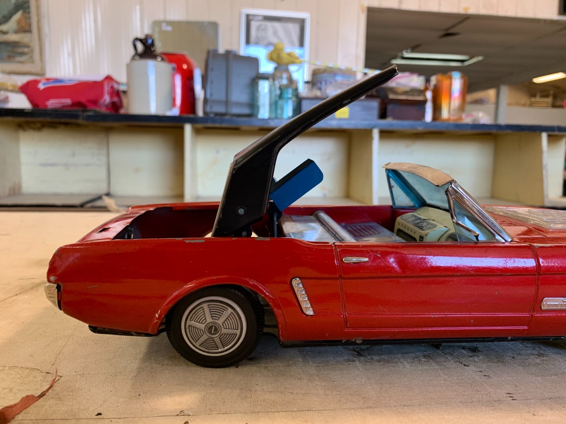 Toy Convertible Mustang (Battery Powered)