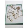 Image 1 : Tray lot of silver jewellery including six pairs of earrnigs, a bracelet and a 11" chain ( large men
