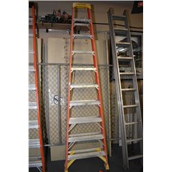 Wener 10' step ladder