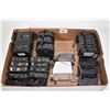 Image 1 : Twenty four assorted D-square breakers