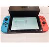 Image 2 : NINTENDO SWITCH & JOY-CON CONTROLLER