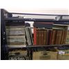 Image 2 : SHELF OF ASSORTED VINYLS