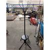 Image 2 : COAT HANGER WITH CHAIR
