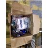 Image 2 : BOX OF STOCKPOTS AND TEA KETTLES