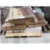 Image 2 : PALLET OF GLAZED PORCELAIN TILES AND MORE