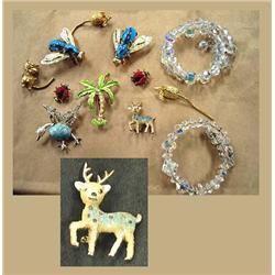 Lot of animal and insect motif pins alo