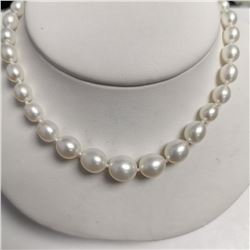 Graduated Fresh Water Pearl (4MM -7MM ct) Necklace (~length 18''cm), Made in Canada, Suggested Retai