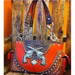 WESTERN BURNT ORANGE DOUBLE PISTOL PURSE/DOUBLE CHAIN STRAPS/INNER AND OUTER ZIPPER COMPARTMENTS/13"