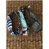 Image 1 : GROUP OF THREE HEADBANDS/ZEBRA, BLUE PAISLEY,LEOPARD PRINTS/STRETCH BACK