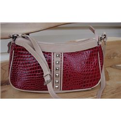 RED LEATHER CROC HANDBAG/quality leather croc handbag single adjustable shoulder strap has inside zi