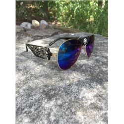 MONTANA WEST WESTERN MONTANA WEST AVIATOR SUNGLASSES/Black western aviator sunglasses. Gold rim with