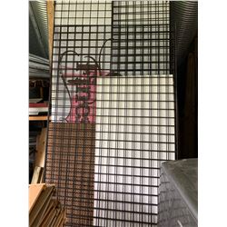 ONE BLACK GRID WALL/ 4'X7'
