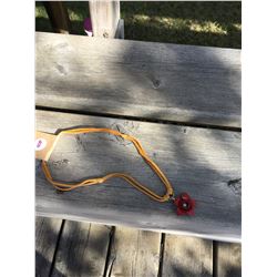 MUSTARD YELLOW LEATHER NECKLACE/RED ROSE