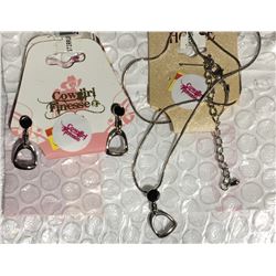 BLACK STONE ENGLISH STIRRUP NECKLACE/BLACK STONE ENGLISH STIRRUP EARRINGS/NICKEL FREE