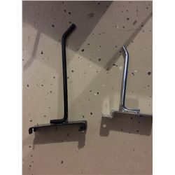 20 MIXED 4" AND 6" BLK AND SILVER GRID HOOKS