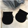 Image 1 : 30 BLACK VELVET JEWELERY TIE STRING  BAGS 4"X3"