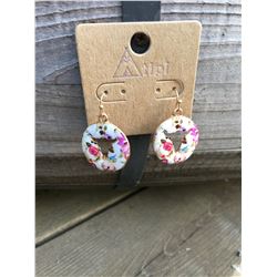 GOLD/LIGHT BLUE FLORAL STEER HEAD DESIGN EARRINGS 1"