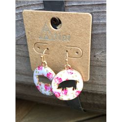GOLD/CREAM FLORAL PIGGY DESIGN EARRINGS 1"