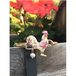 GOLD/CREAM FLORAL ROOSTER BRACELET