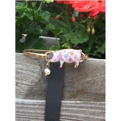 SILVER/CREAM FLORAL PIGGY BRACELET