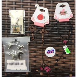 DISCOUNT JEWELER LOT OF 4/LITTLE GIRLS NECKLACE AND EARRING SET, HORSE PENDANT AND EARRINGS, ZIPPER 