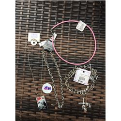 DISCOUNT JEWELER LOT OF 4/PINK ROPE NECKLACE, COWGIRL DOMINO NECKLACE, SILVER CHAIN, DOUBLE PISTOL B
