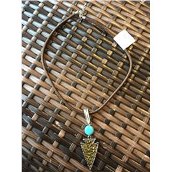 DISCOUNT JEWELERY LOT OF 4/ ROPE NECKLACE, PENDANT