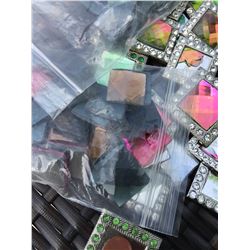 GEM AND STUFF/MIXED BAG