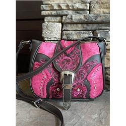 COFFEE BROWN AND PINK WESTERN MESSENGER PURSE/BUCKLE ACCENT ON FRONT