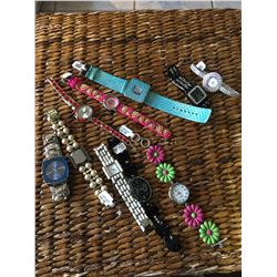 GROUP OF 10 NEW WATCHES  *need new watch batteries