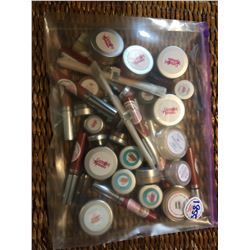 DISCOUNTINUED ASSORTED MINERAL ALL NATURAL MAKE UP LOT/37 PIECEST